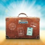 luggage, travel, sunlight-1149289.jpg